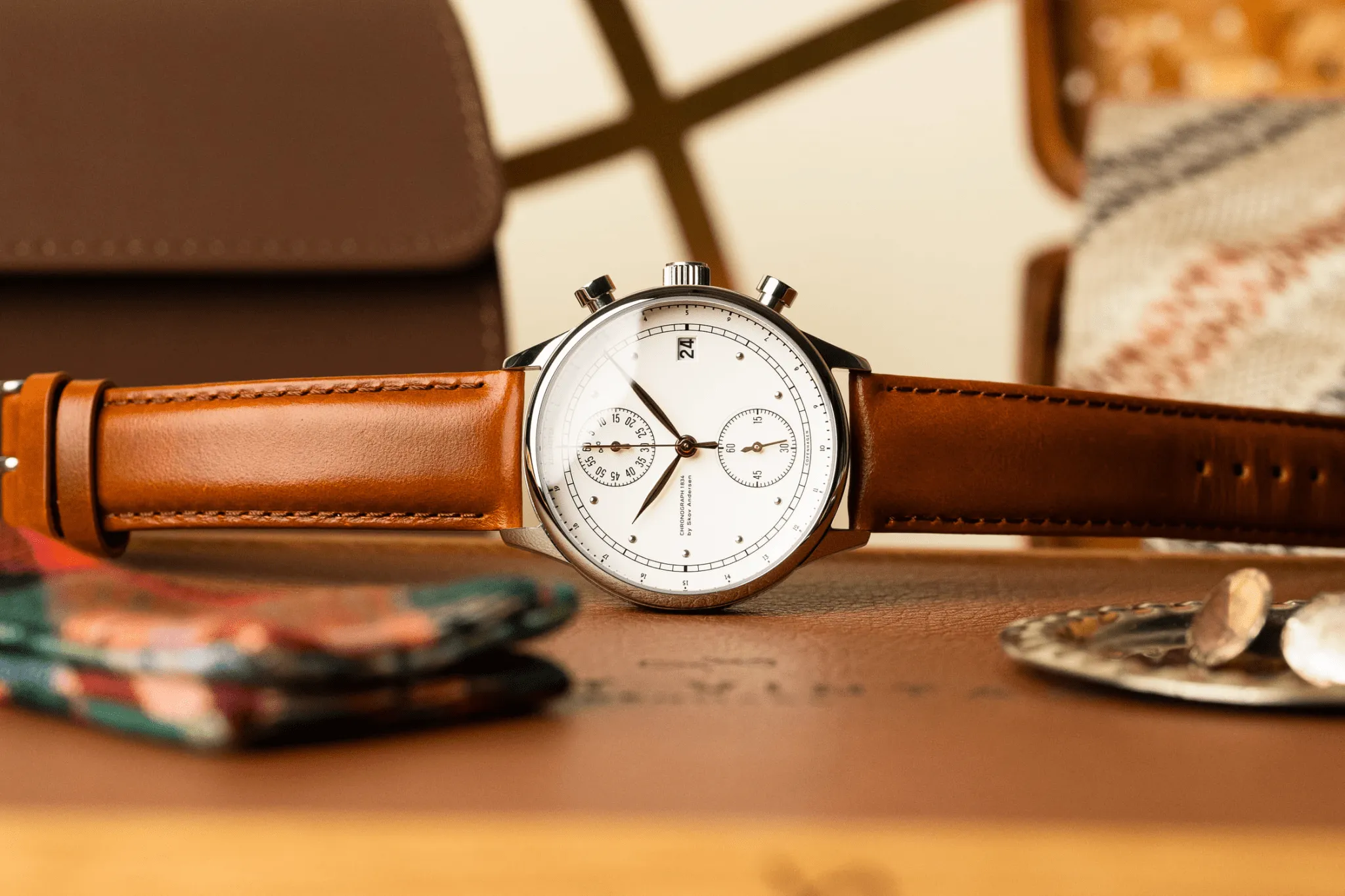 1834 Chronograph. Steel / White