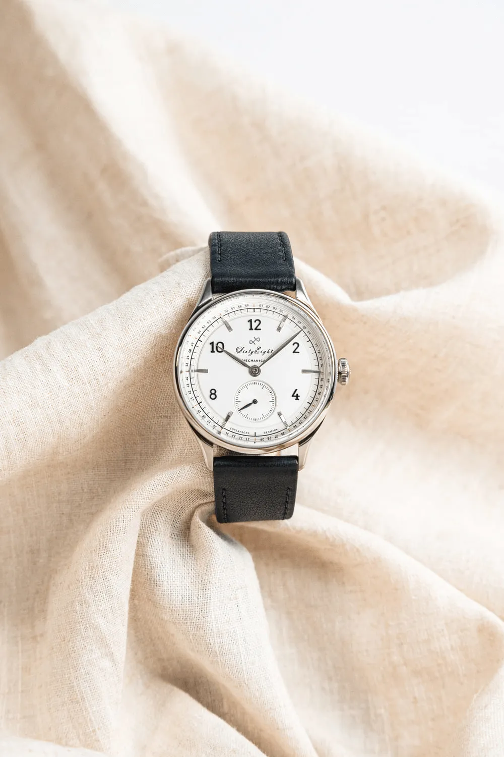 1968 Mechanical, Steel / White