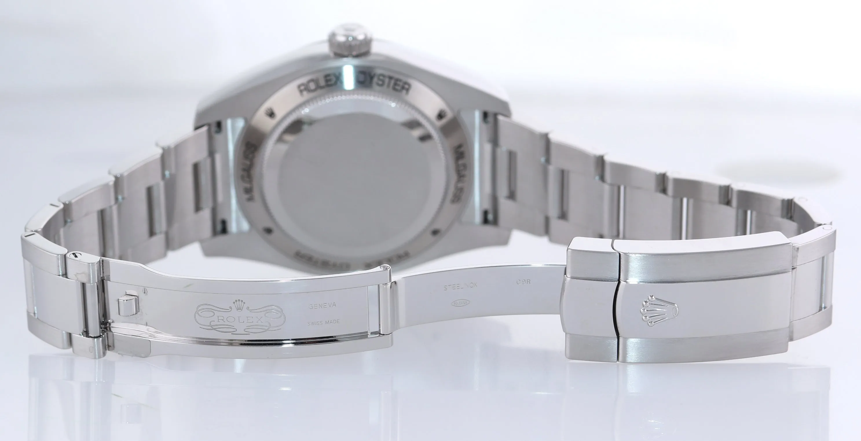 2009 MINT Rolex Milgauss Green Anniversary Orange Black 116400 GV Steel Watch Box