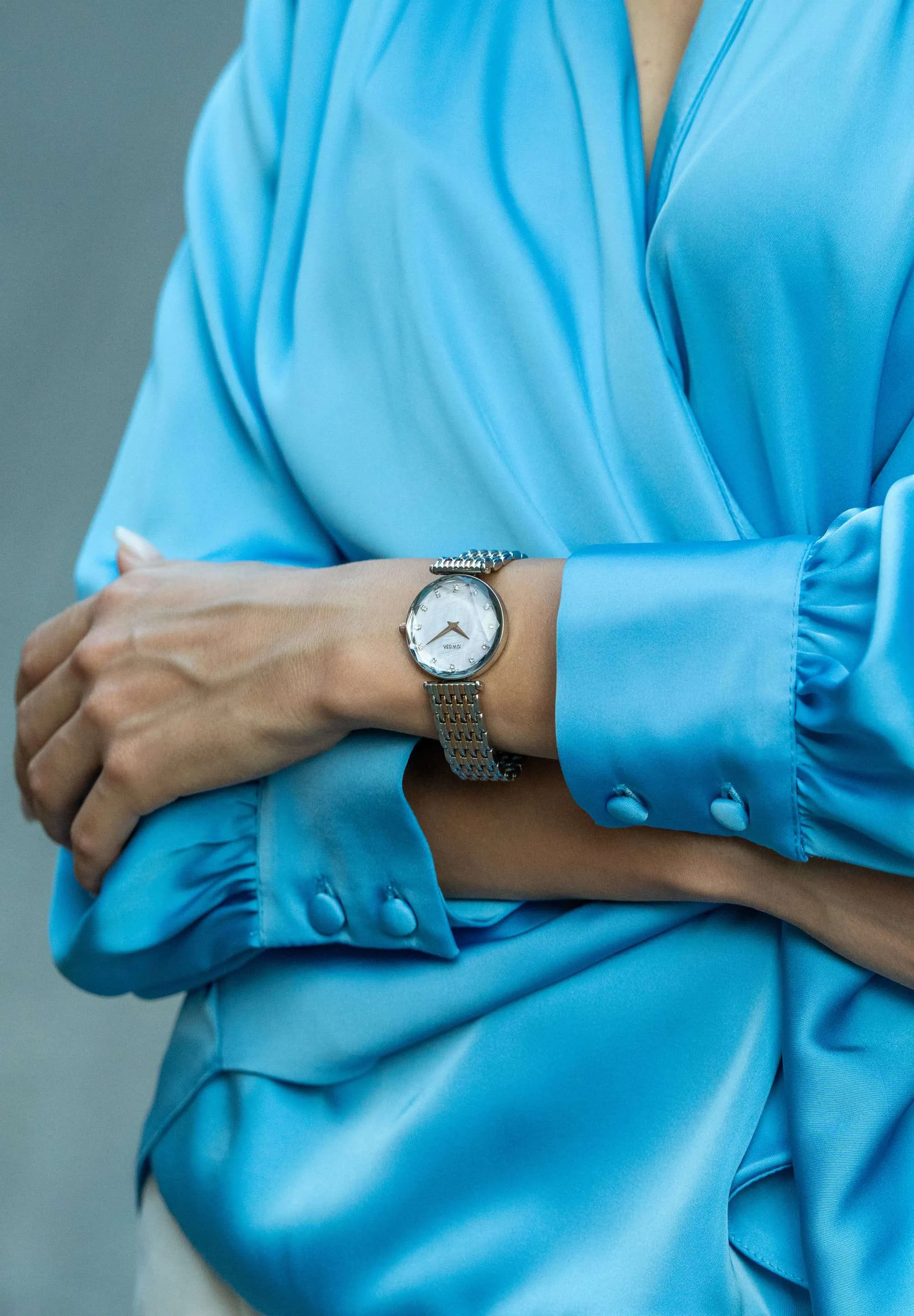 Facet Brilliant Swiss Womens Watch J5.783.M