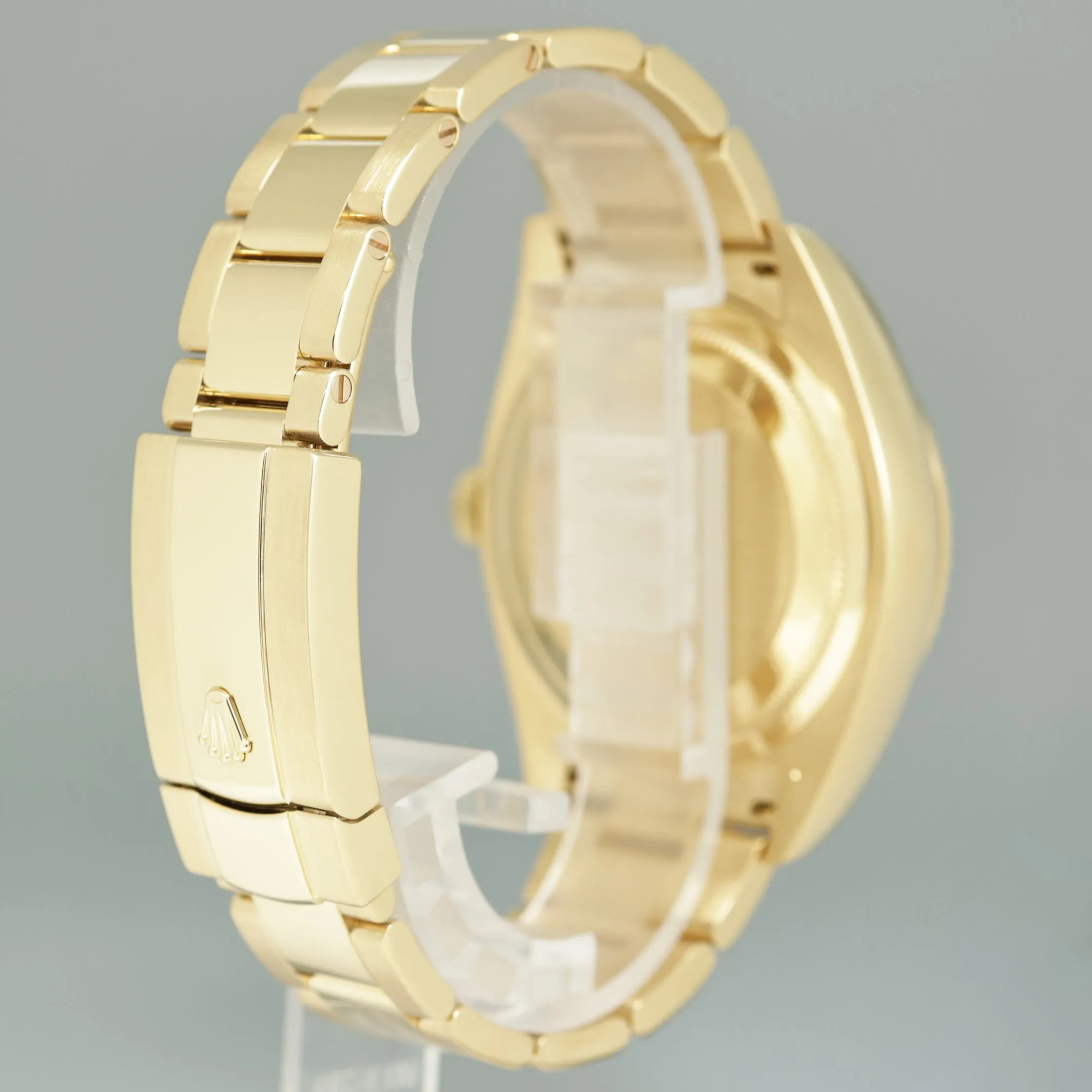 MINT Rolex Sky-Dweller Yellow Gold 44mm Black Dial 326938 Watch Box