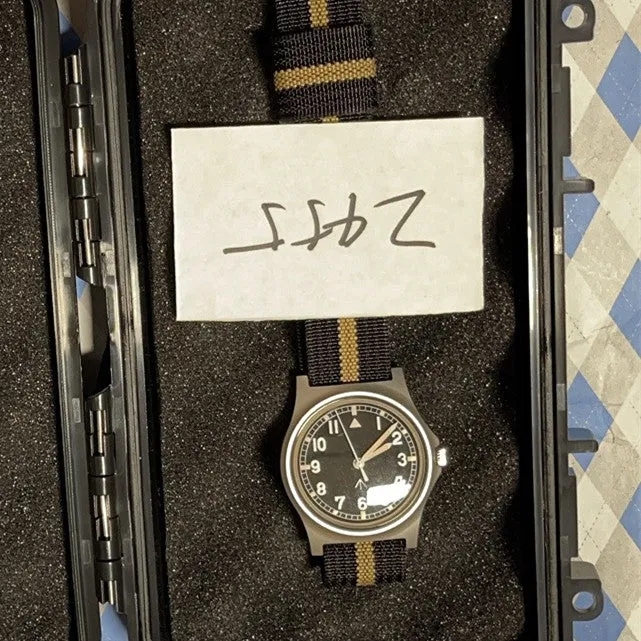 ★Pre-Owned★Rdunae RA01 G10 Retro Military Filed Quartz Watch