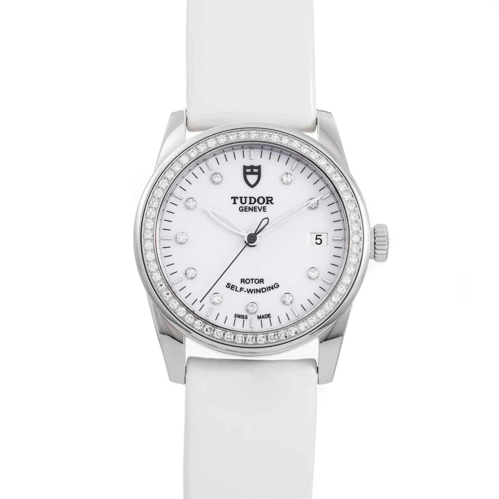 Tudor Glamour Date