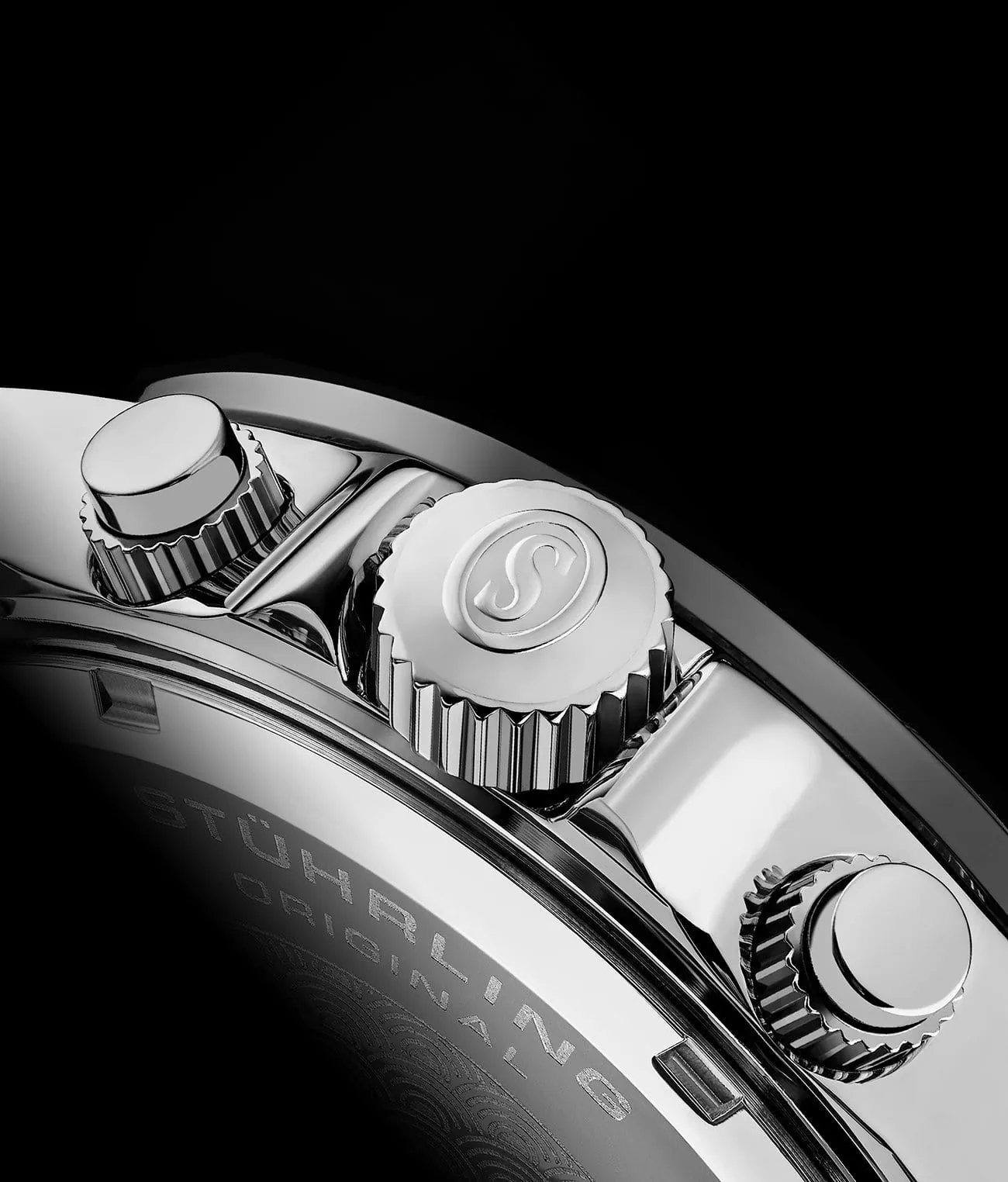 Ultima 3961 Quartz 42mm Diver